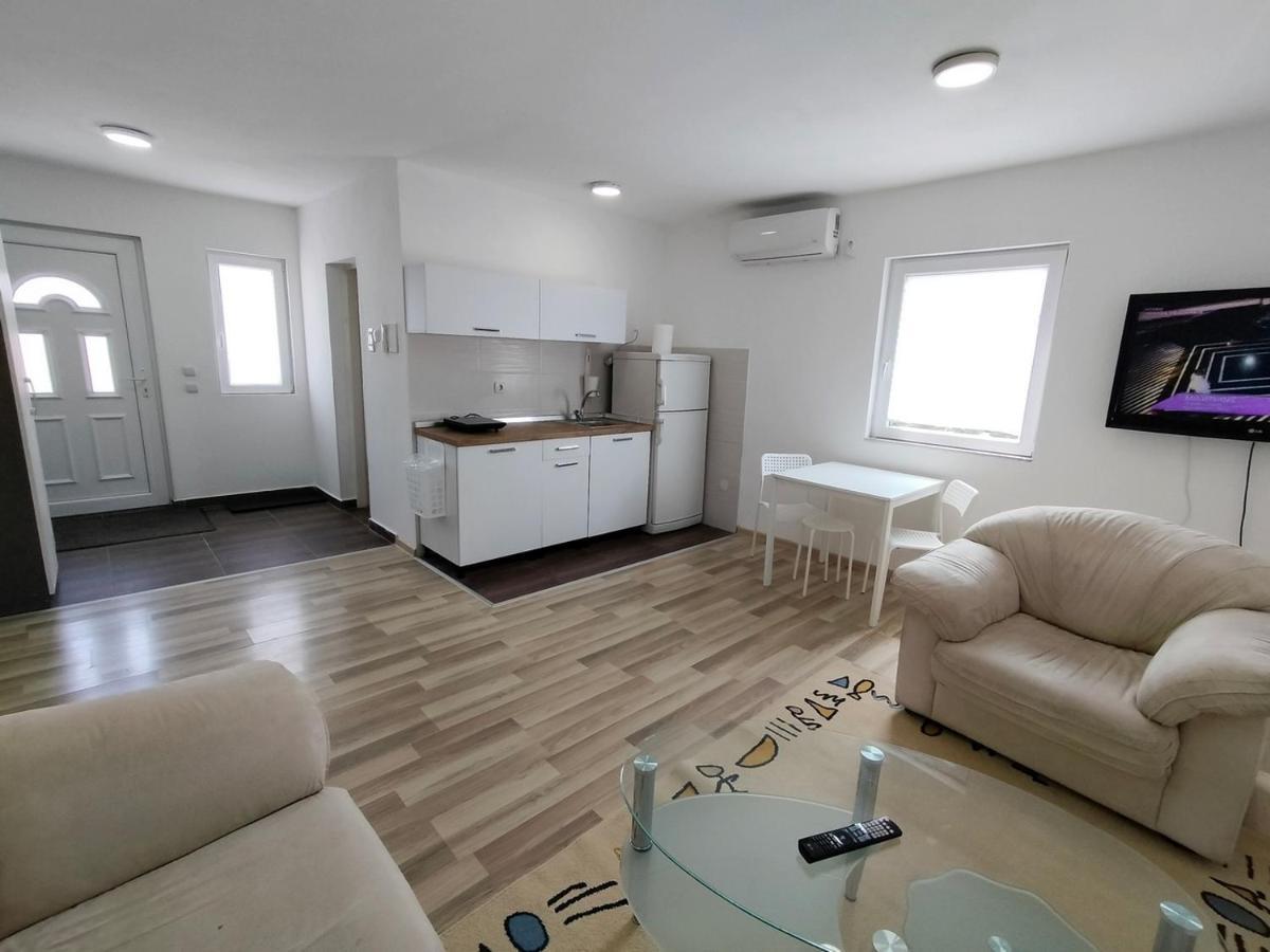 A1 - Airport Belgrade Apartment Exterior foto